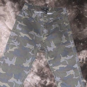 H&M Camo Skinny Jeans